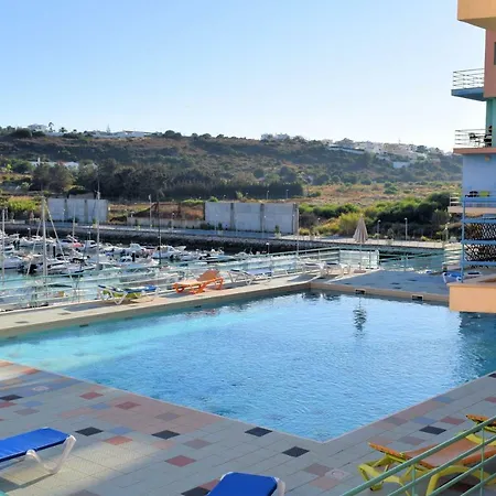 Marina Pearl View אלבופיירה