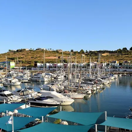 Marina Pearl View Apartment *